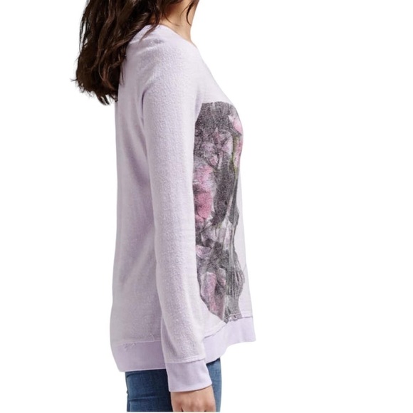 Chaser Twin Skulls Crew Neck Sweatshirt Top Size Medium in Pale Lavender - Picture 5 of 16